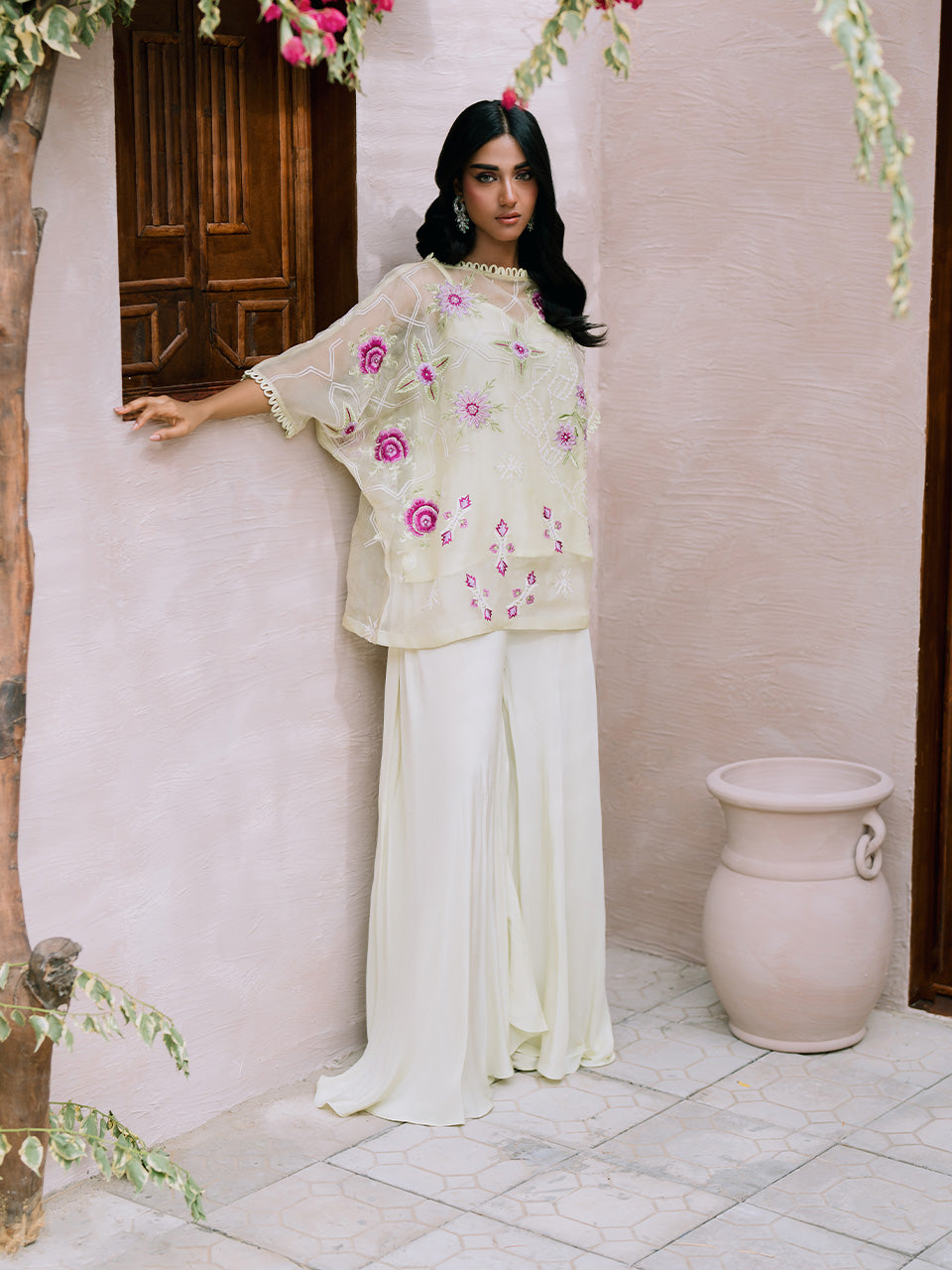Stylish cape ensemble
