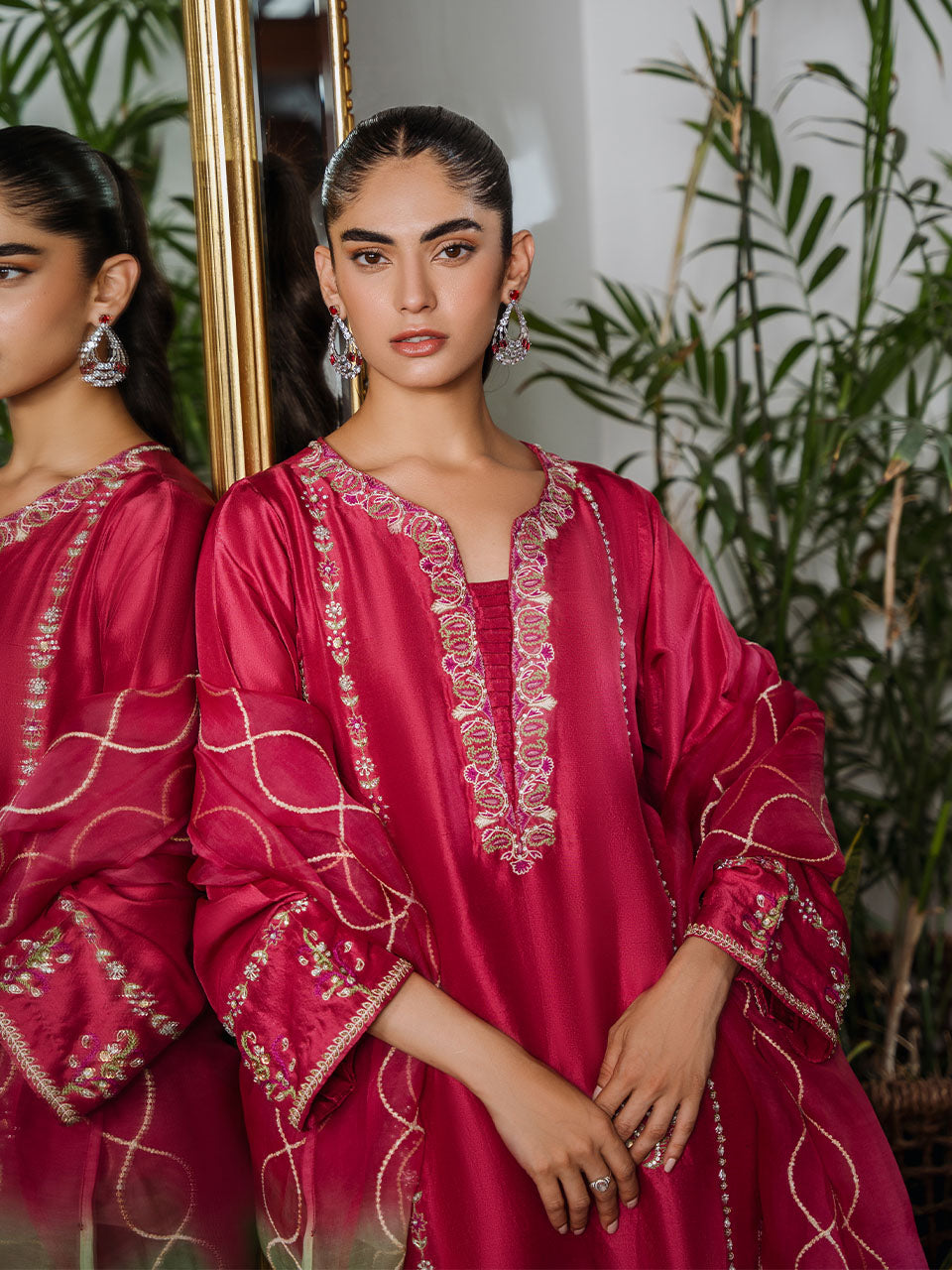 embroidered cutwork izhaar