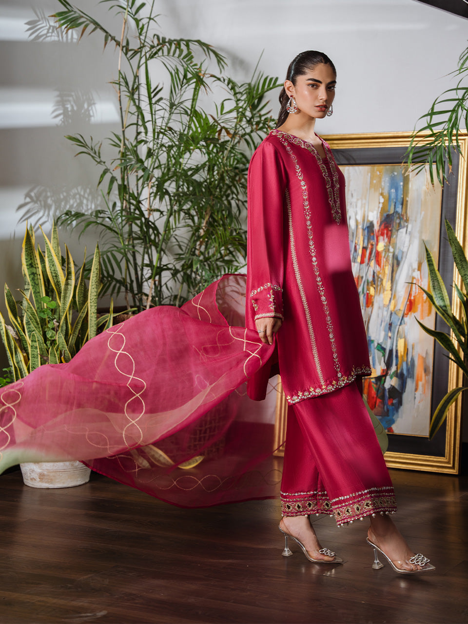 featuring intricate handwork and paired with an embroidered cutwork izhaar