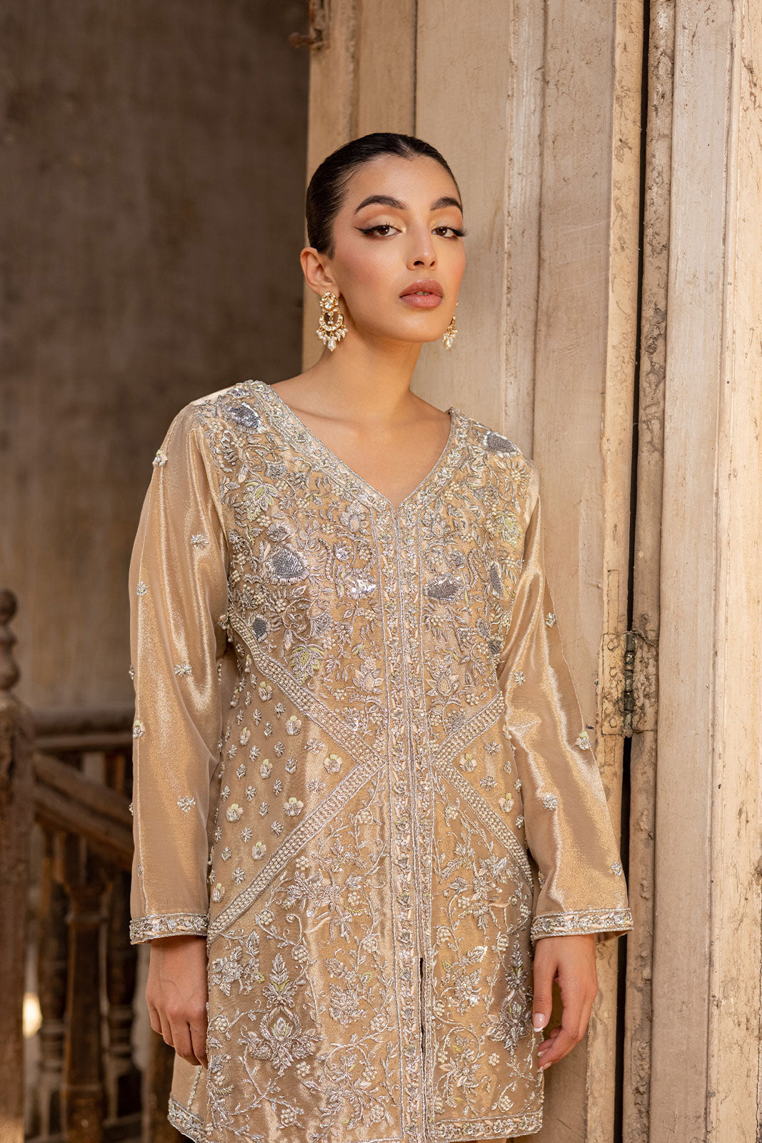 Gold tissue jacket