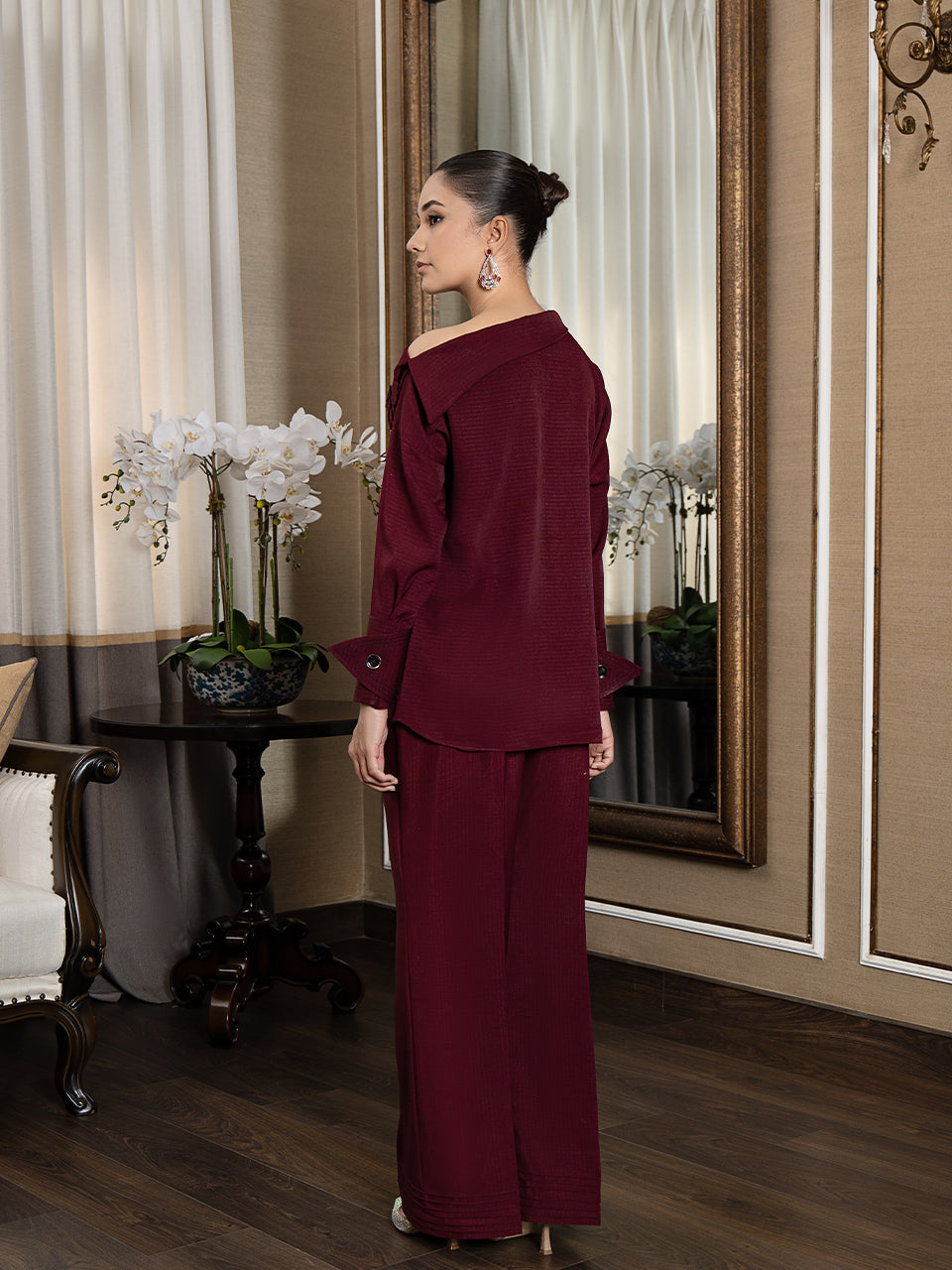 Sophisticated maroon ensemble
