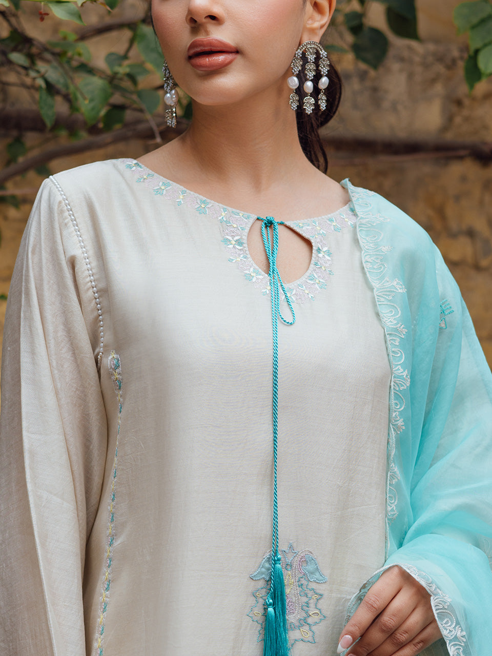 Off-white korah cotton kurta