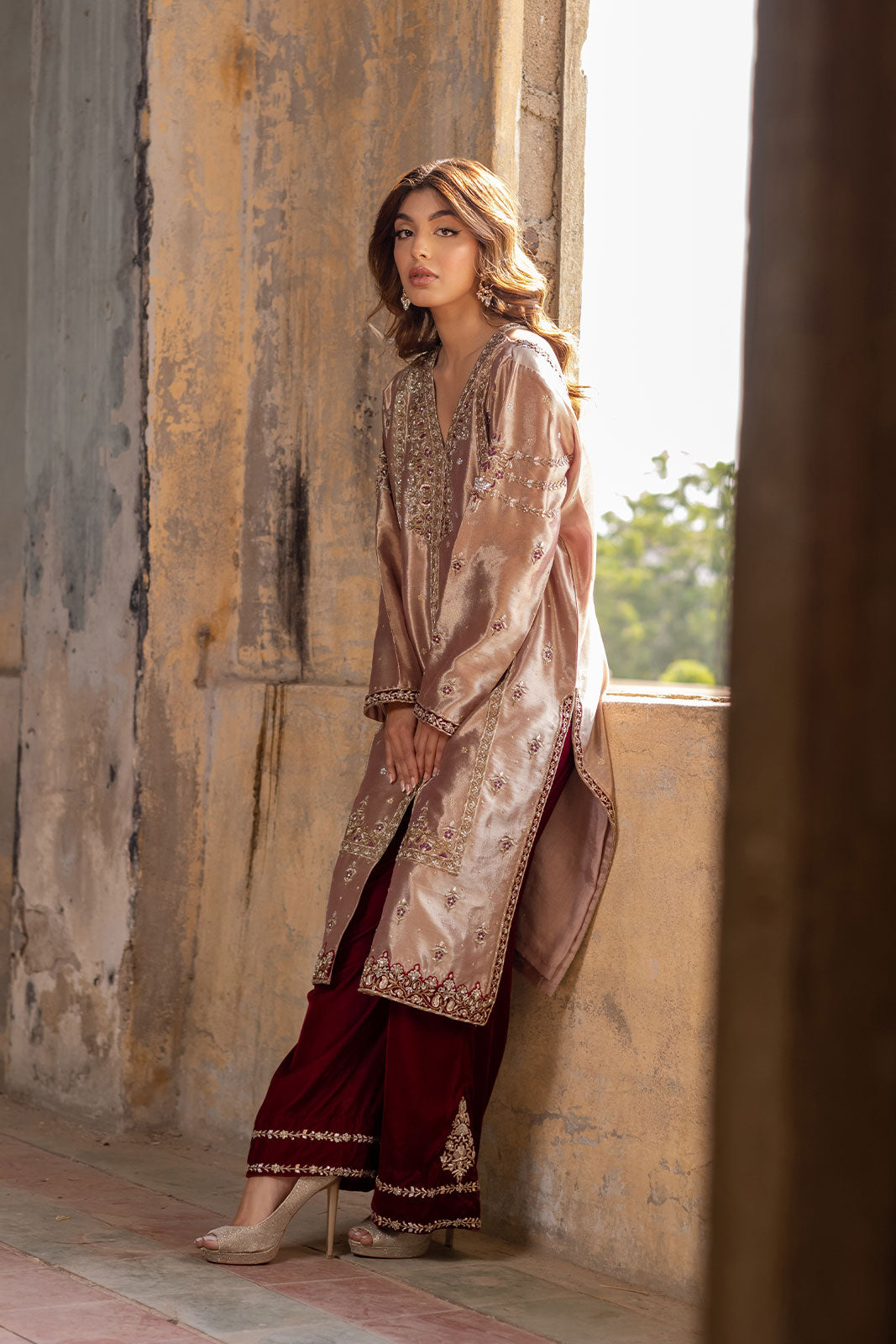 Embrace royalty with the Zubaida kurta