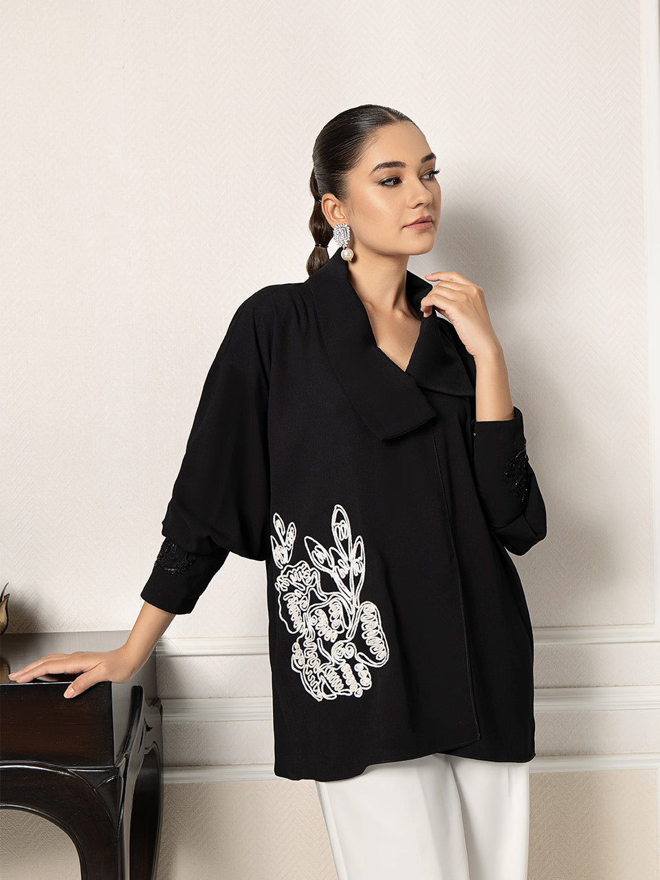 Minimalist winter tunic design